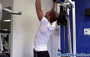 Dicksucking stud drilled by gym trainer