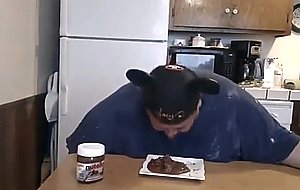 Latino mature thick bbm practices eating ass ;)