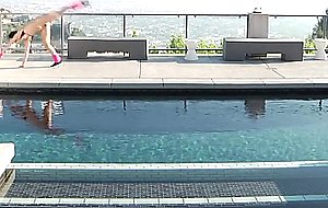 Ultra-flexible latina teen Alina Lopez showin her skills