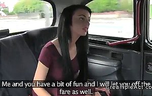 Dark haired amateur gets pussy creampie in cab