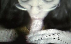 Lorena cdzinha chupando pau do macho