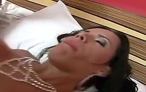 Brunette tart sucks before anal