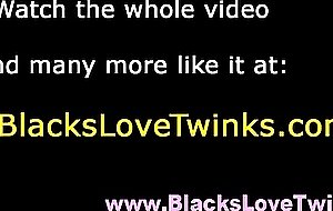 Amateur blacks spitroast whitey