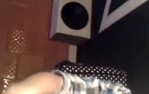 Perfect teen's screaming orgasms 