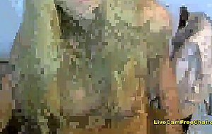 Amateur Live Cam Chat with Beautiful Teen w Big Tits