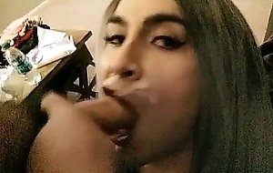 Cute colombian cd sucking cock and gets beautifull facial