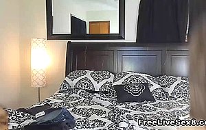 Hot GF Sucks and Receives a Hot Facial Cumshot