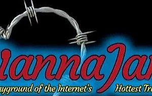 Rianna to cum