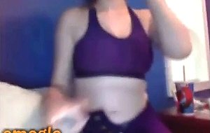 Brunette webcam game 