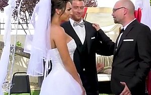 Bride has her cock sucked