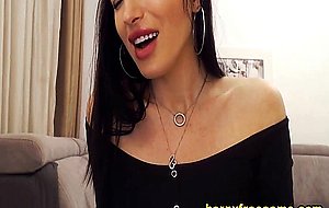 Tempting Matured Brunette Performed Pleasing Show Live