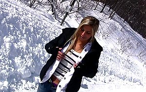 Hot stepmom shows tits and pees in snow