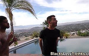 Amateur sucks black dongs and gets plowed 