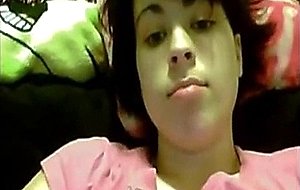 Pretty young teen with pirsed niples