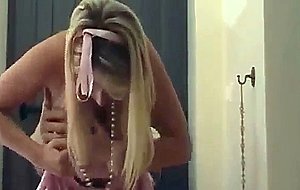 Hot brazil blonde doing her job