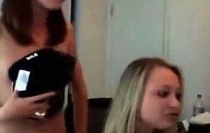 Smoking honey teens get naked on cam (redhoneyrocker