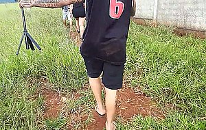 Cell phone thief gave up in exchange for pussy