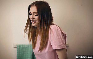 Afraid teen needs help from a guy and she got fucked