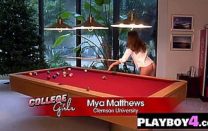 Stretchy brunette model posed totally naked on the pool table