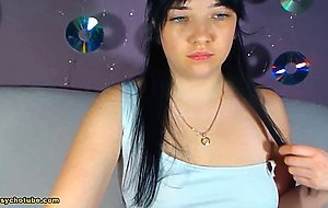 Brunette Babe Reveal Sumptuous Tits