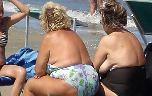 ILoveGranny Mature Wrinkles Picture Compilation