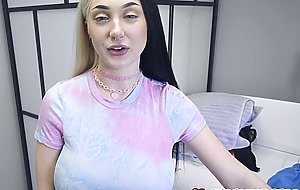 Blonde stepsister Skylar Vox...