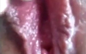 Closeup - drip drip - squirter