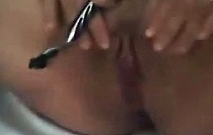 Kinky GF plays with self while shaving her cunt