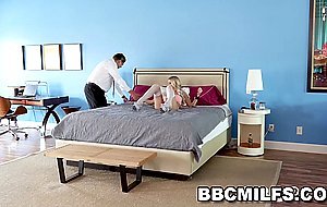 Birthday SEX That is what Kenzie Taylor is having today