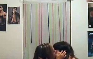 Homemade amateur teen kissing