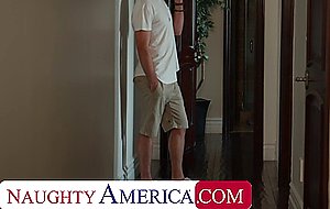 Bust blonde MILF Ryan Conner...