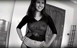 Teen does her first gangbang