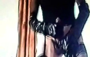 Mature whore jerking