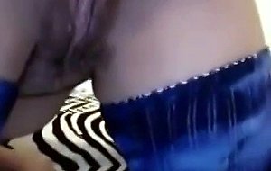 Amazing girl has an amazing masturb