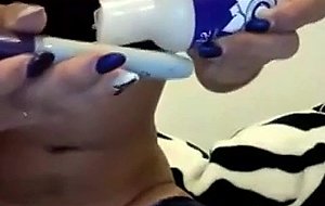 Amazing girl has an amazing masturb