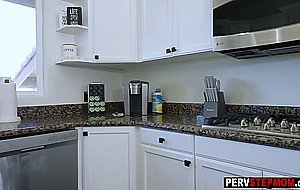 My nasty stepmom Tricia Oaks enjoyed hardcore sex after she swallowed dick