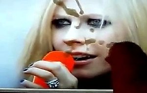 cumming on avril lavignes face again