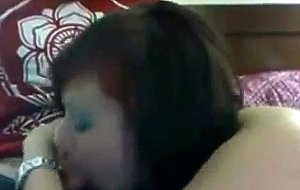 Teen emo babe gives bj