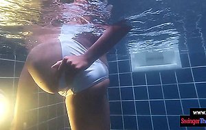 Thai amateur teen GF sex in the pool with her big cock European boyfriend