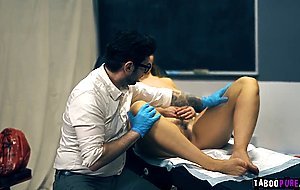 Tommy gives Siri every ounce of cum she needed