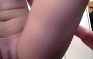 Close up of sweet babe toying her juicy pussy 