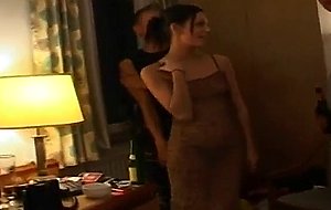 Amateur girlfriend sucks and fucks in a hotel room