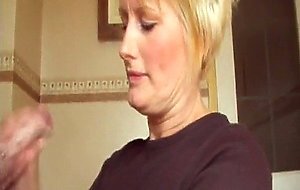 Sally Taylor homemade bllowjob and facial