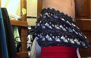 Gay Boy Sagging and Cum