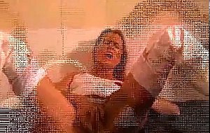 Heiss deutsche Milf fickt jungen Schwanz