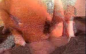 Heiss deutsche Milf fickt jungen Schwanz