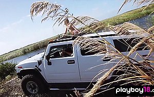 Naked badass babe Taylor Seinturier and her GFS visiting a gator farm
