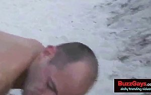 Rendezvous in the dunes with tanned daddy
