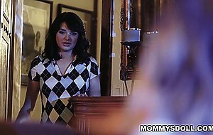 When our stepmom shows us that she is a squirter too