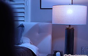 Hazel Grace tries to masturbate but is clearly not into it